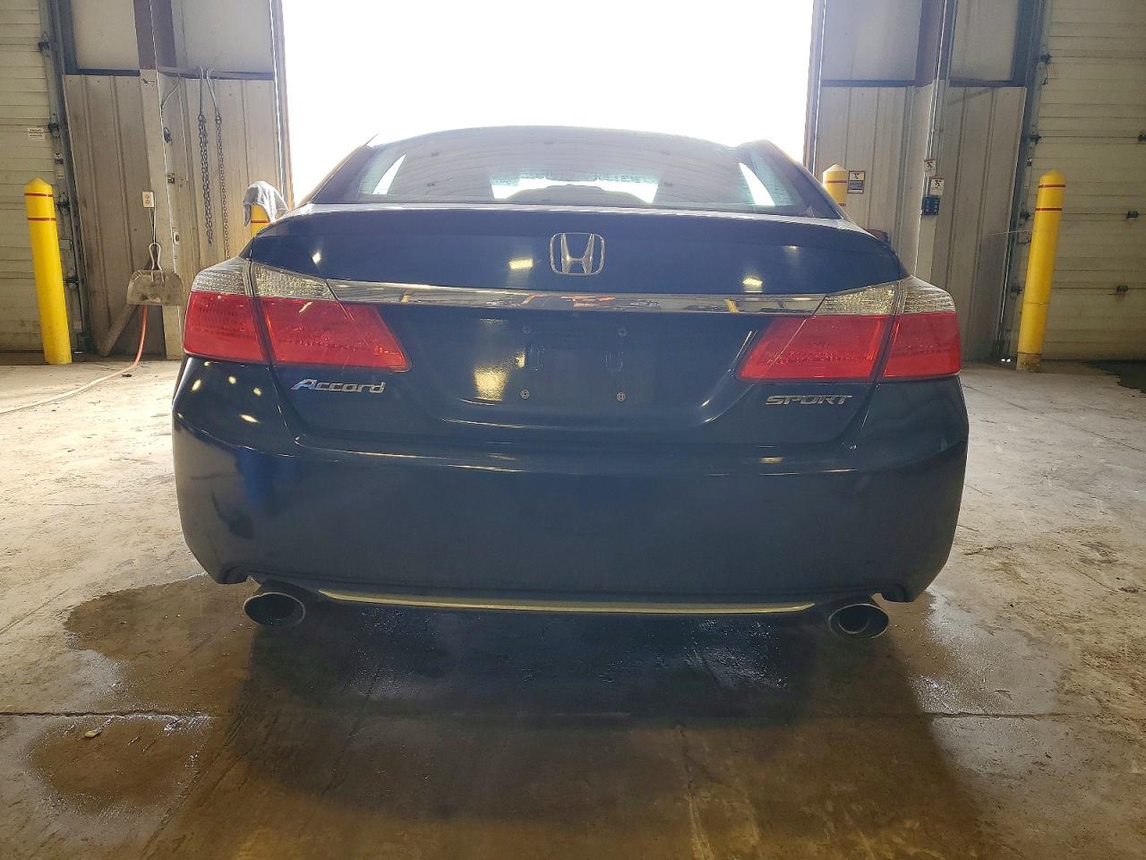 2015 HONDA ACCORD SPORT photo 6