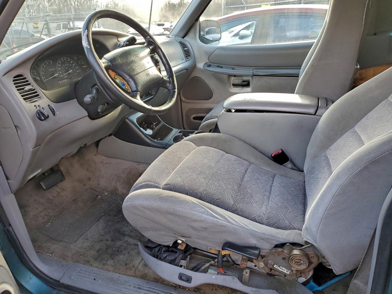 1998 FORD EXPLORER photo 7