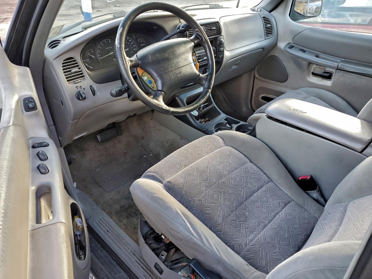 1998 FORD EXPLORER photo 8