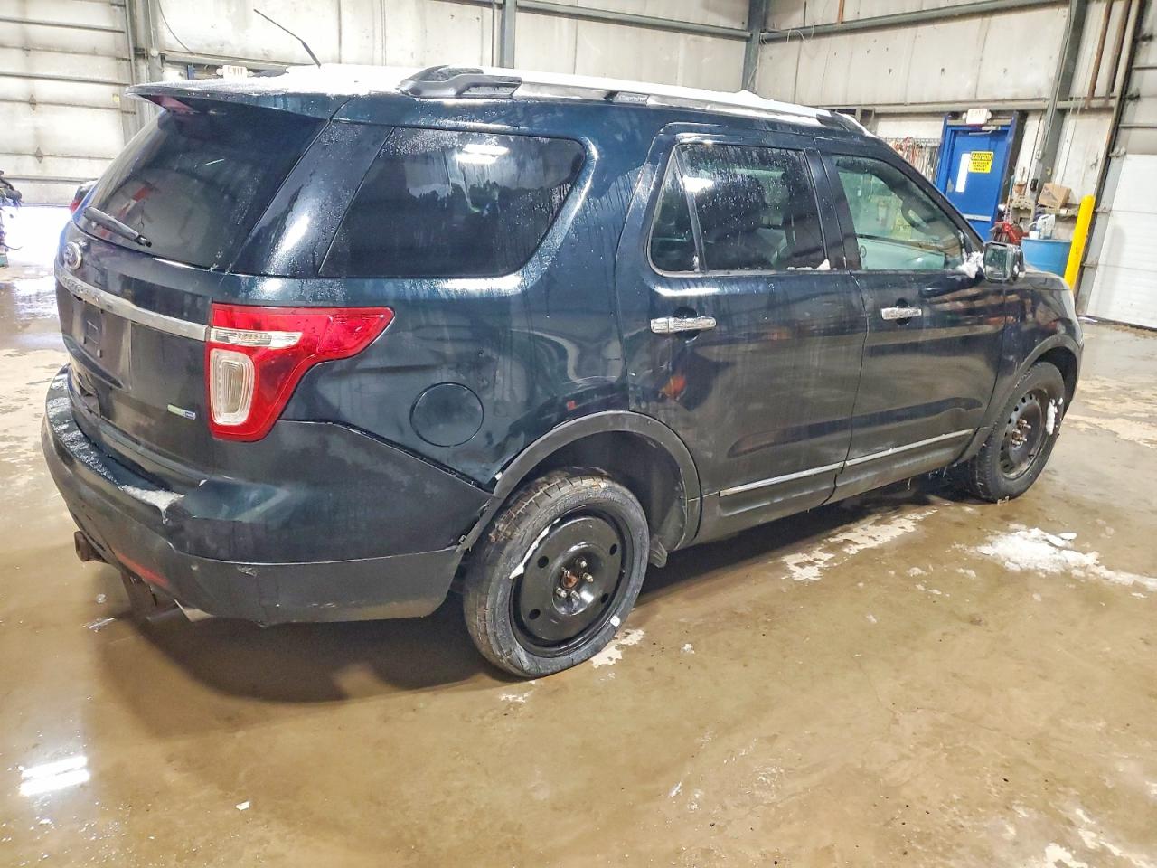 2014 FORD EXPLORER XLT photo 3