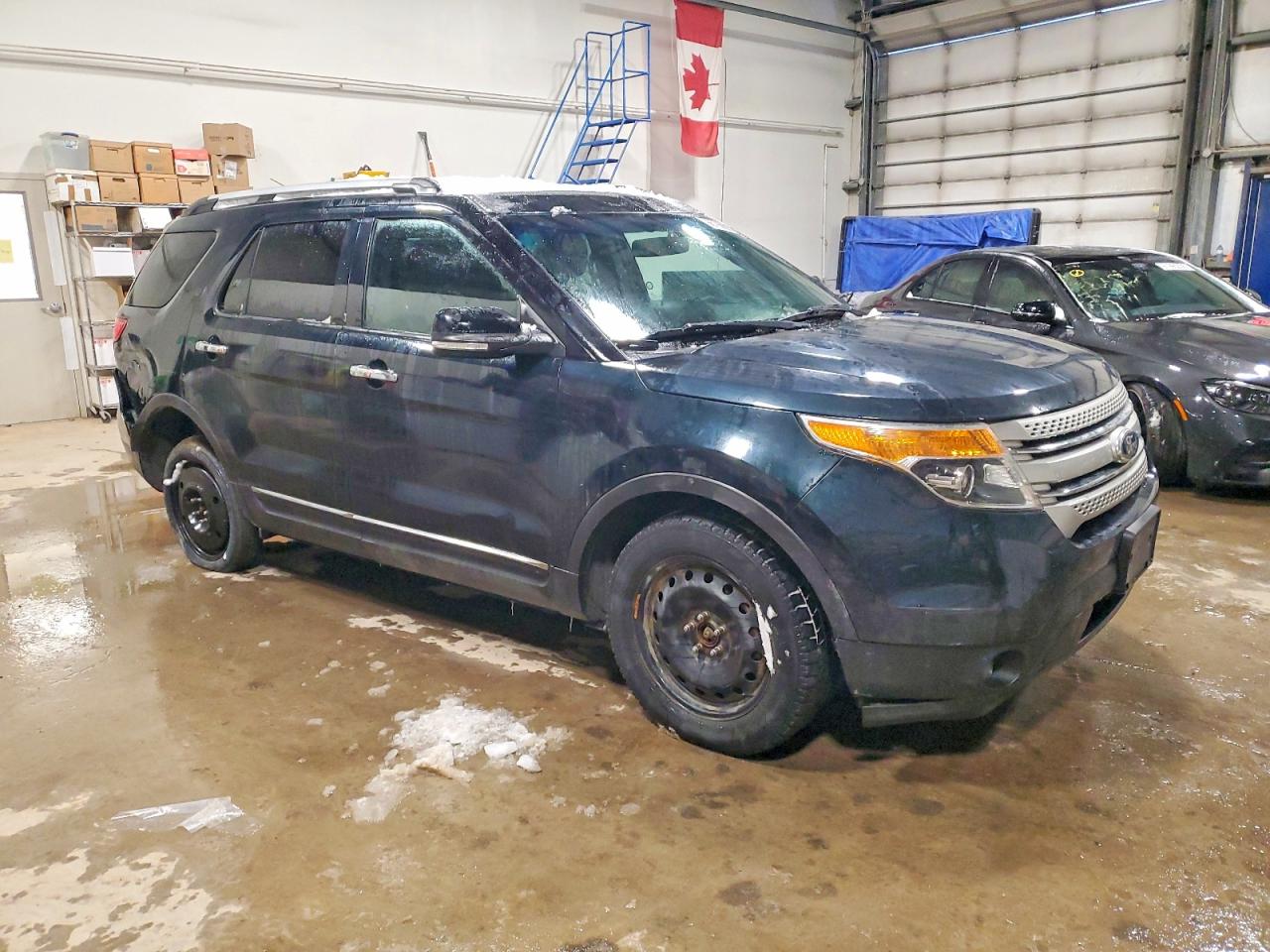 2014 FORD EXPLORER XLT photo 4