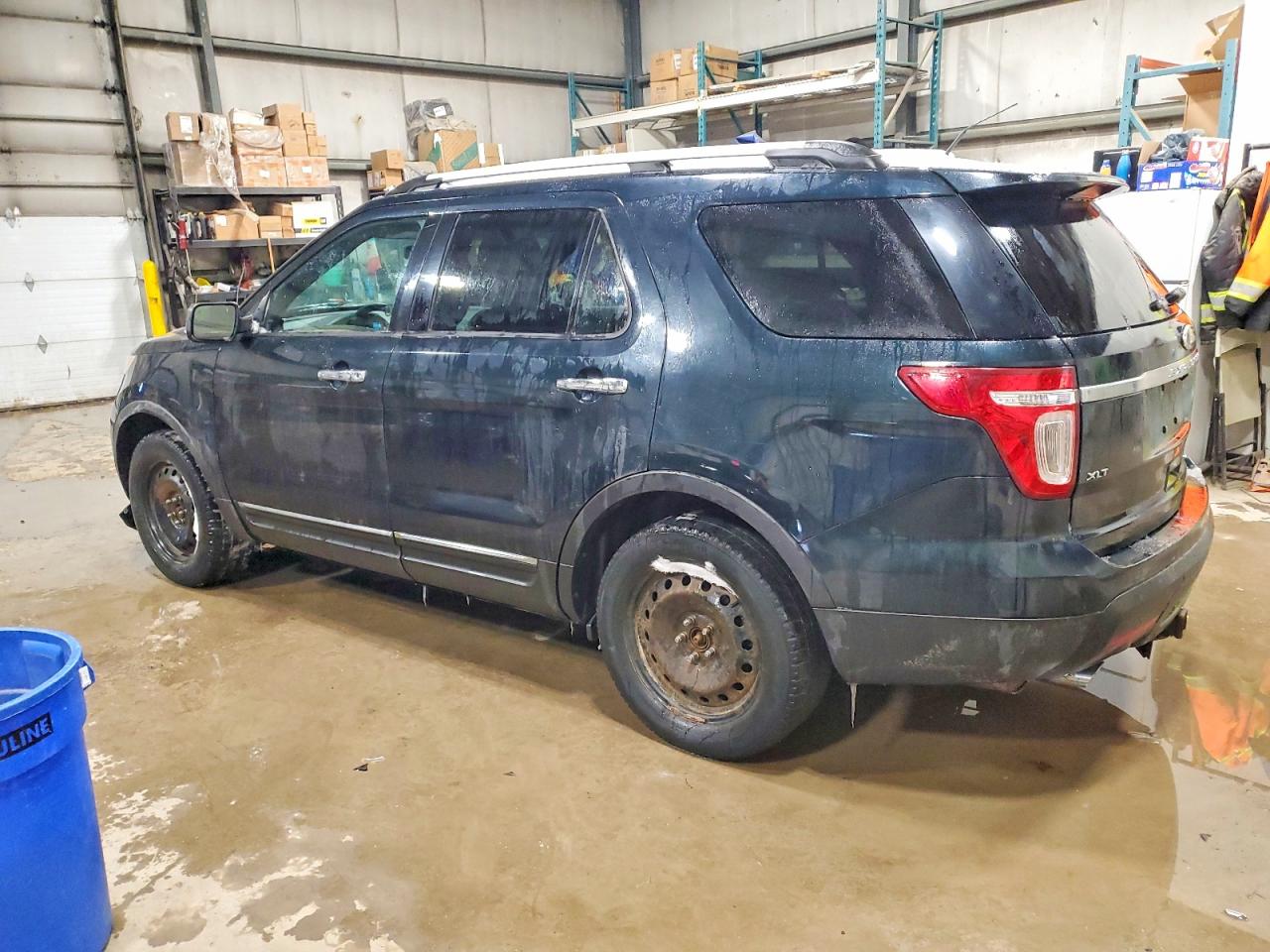 2014 FORD EXPLORER XLT photo 2
