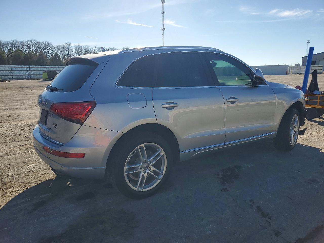 2016 AUDI Q5 PREMIUM PLUS photo 3