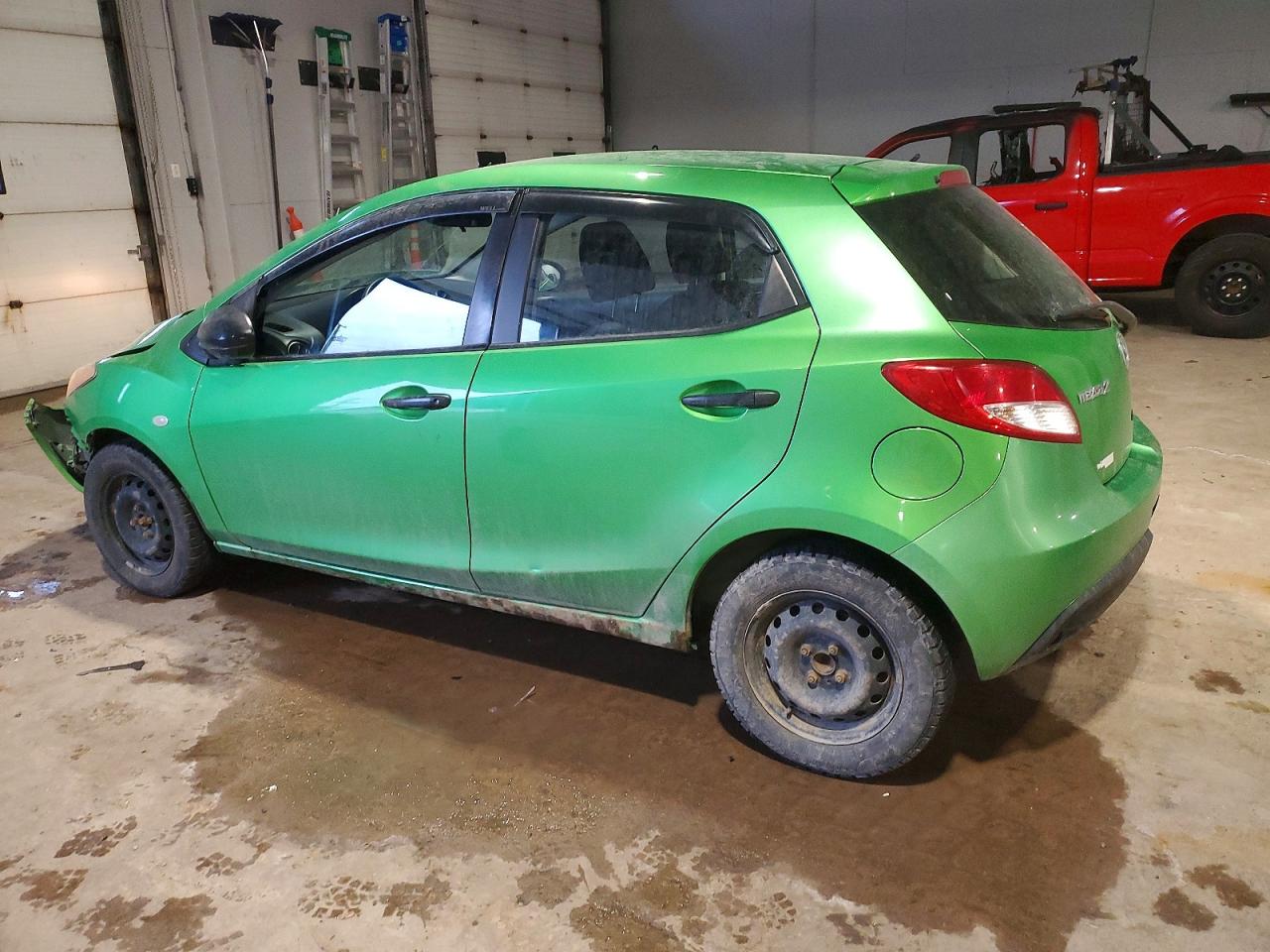2012 MAZDA MAZDA2 photo 2