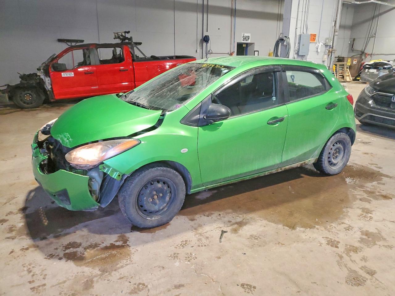2012 MAZDA MAZDA2