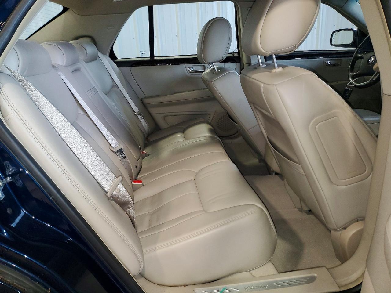 2009 CADILLAC DTS photo 10
