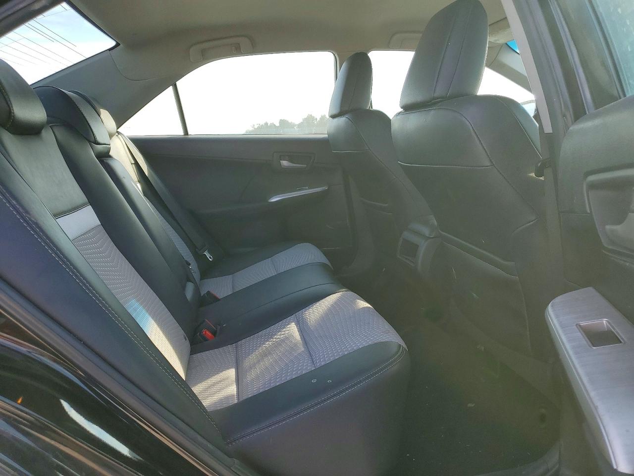 2012 TOYOTA CAMRY photo 10