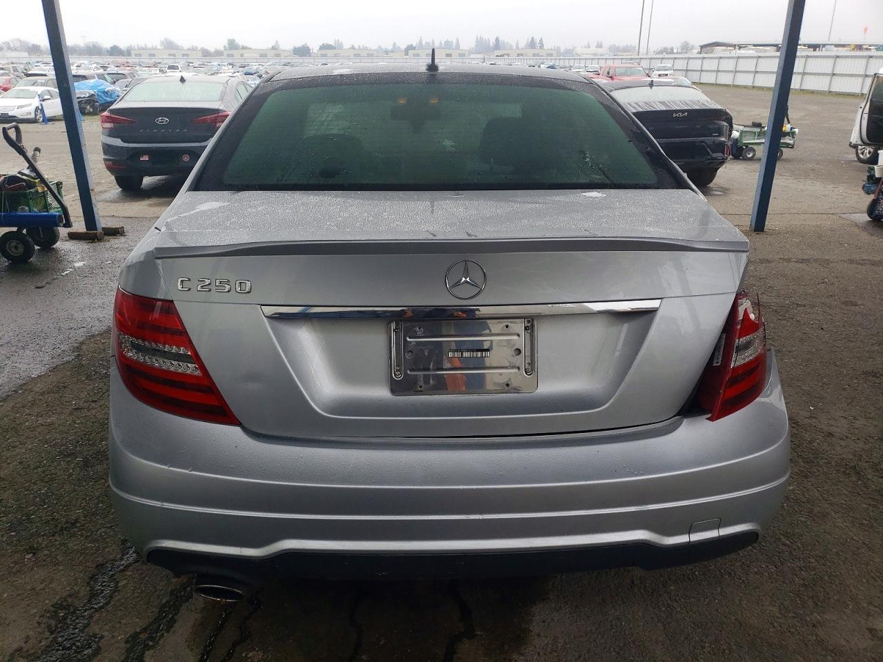 2013 MERCEDES-BENZ C 250 photo 11