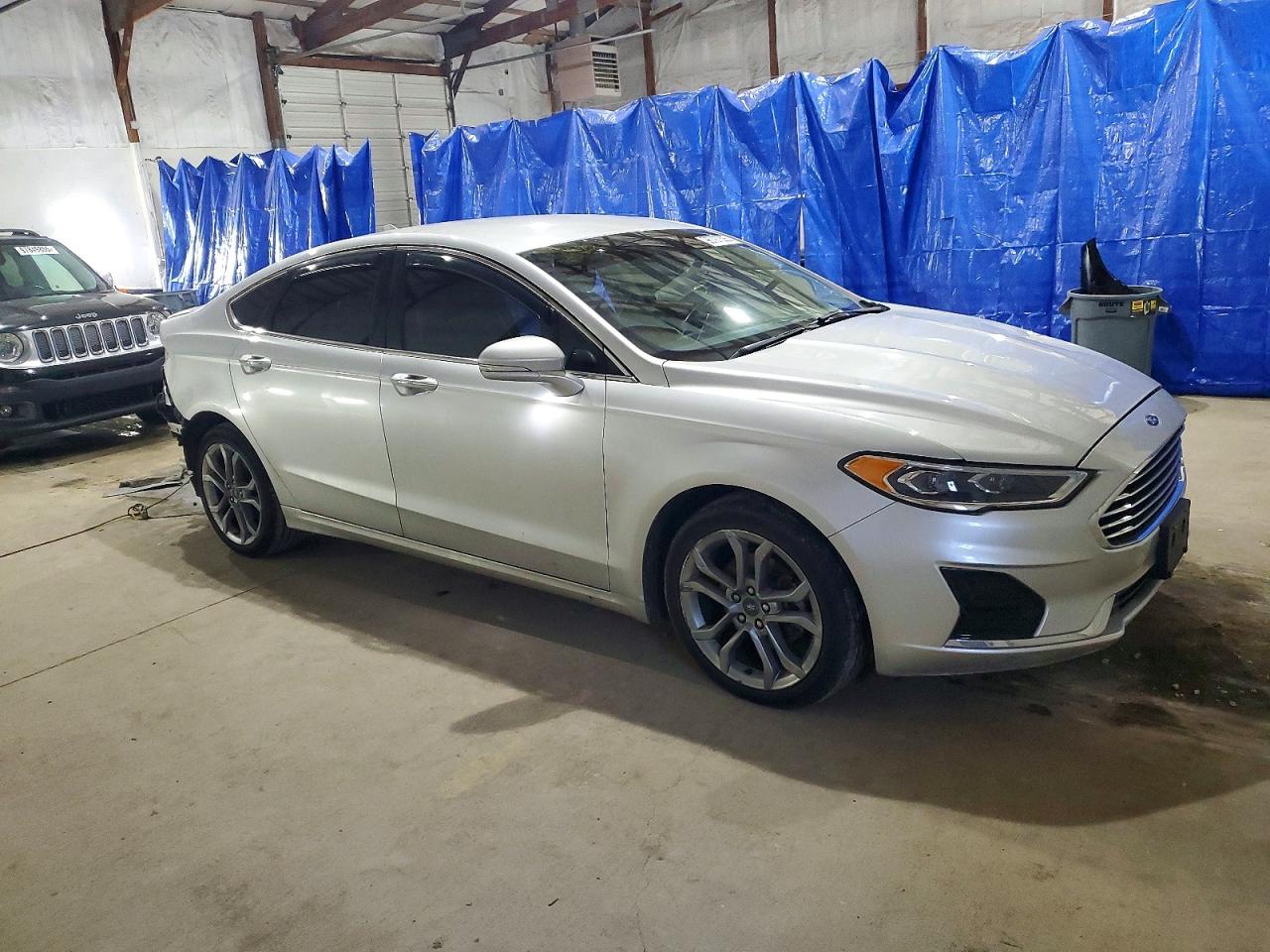 2019 FORD FUSION SEL photo 4