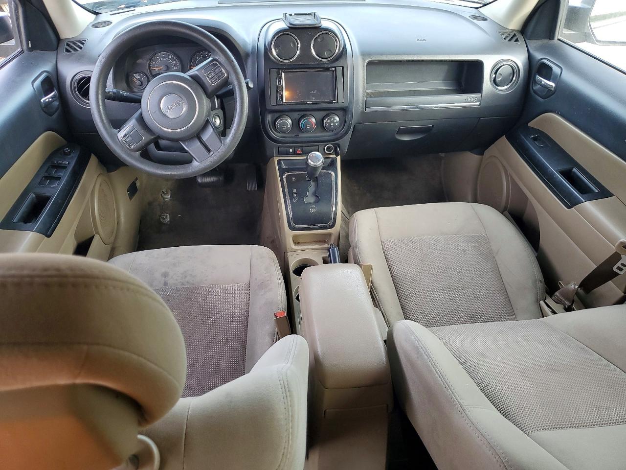 2015 JEEP PATRIOT SPORT photo 8