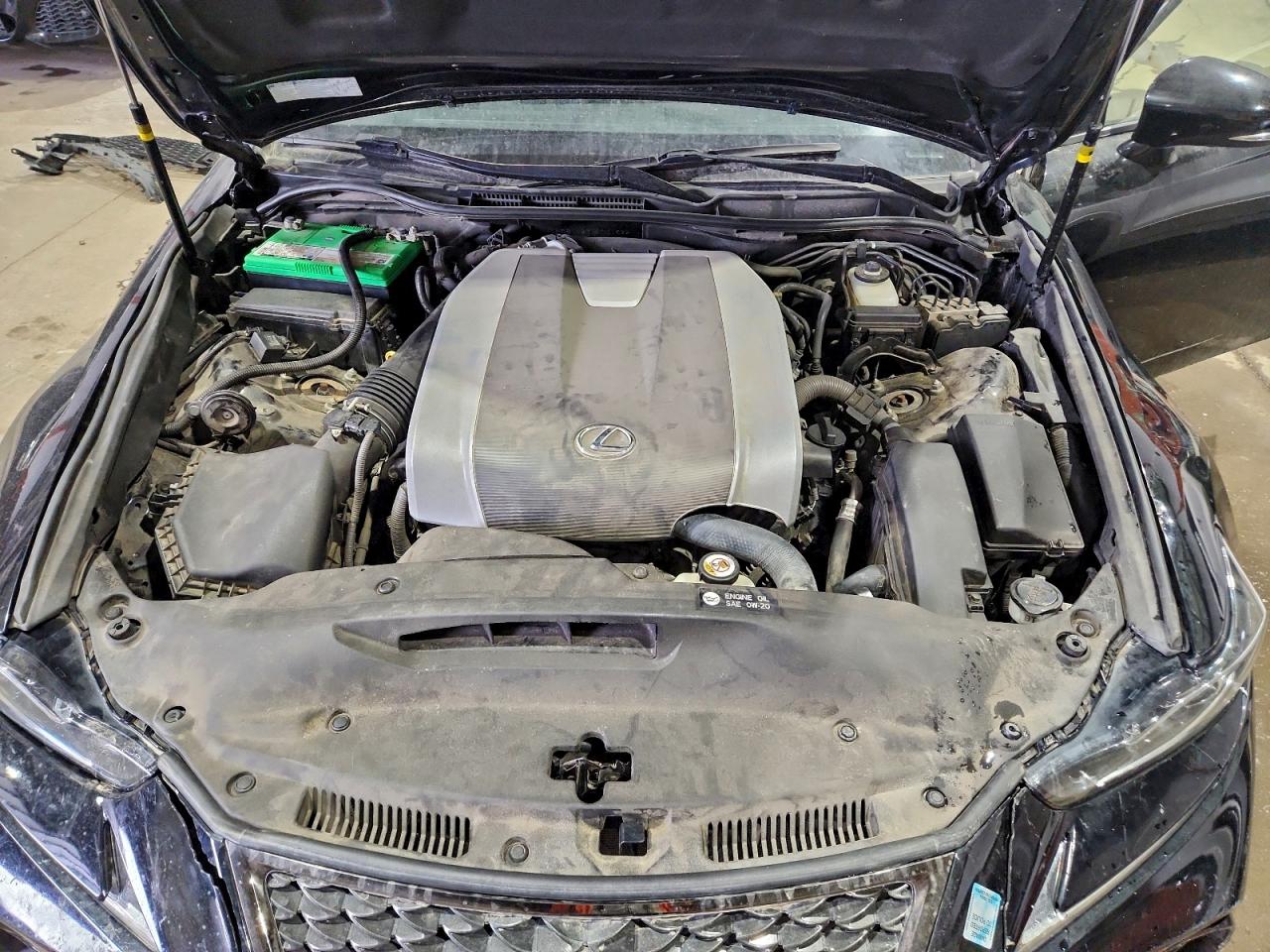 2018 LEXUS IS 300 photo 11