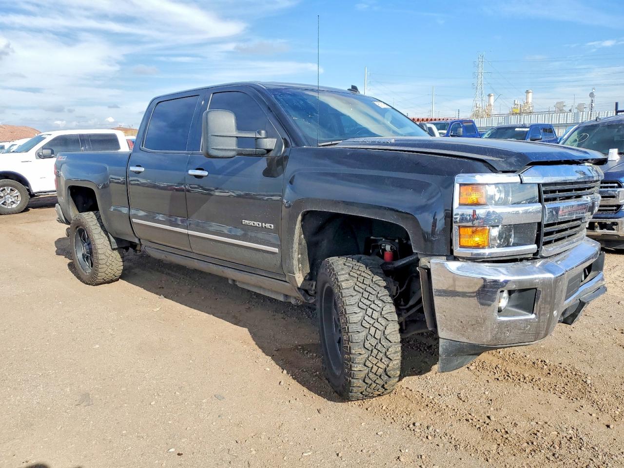2015 CHEVROLET SILVERADO K2500 HEAVY DUTY LTZ photo 4
