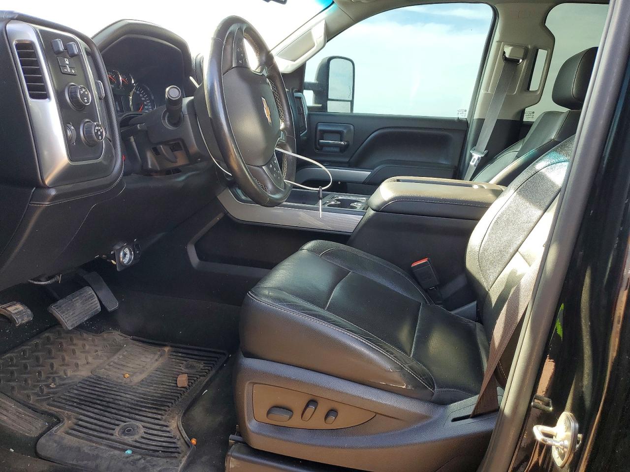 2015 CHEVROLET SILVERADO K2500 HEAVY DUTY LTZ photo 7