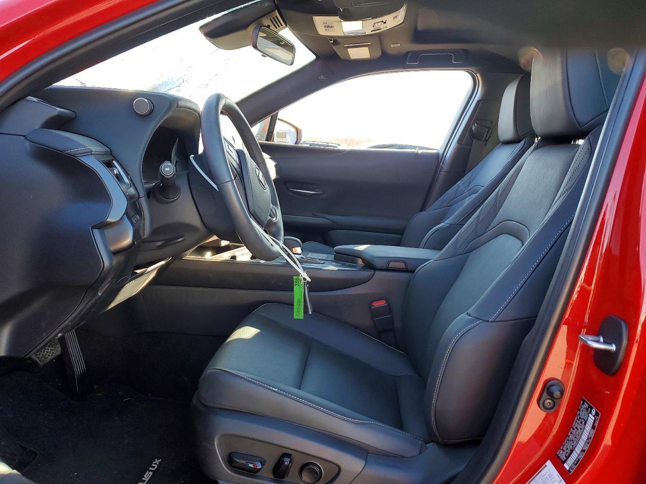 2025 LEXUS UX 300H BASE photo 19