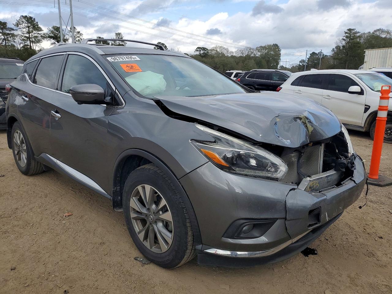2018 NISSAN MURANO S photo 4