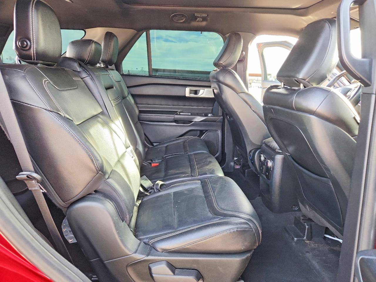 2020 FORD EXPLORER ST photo 11