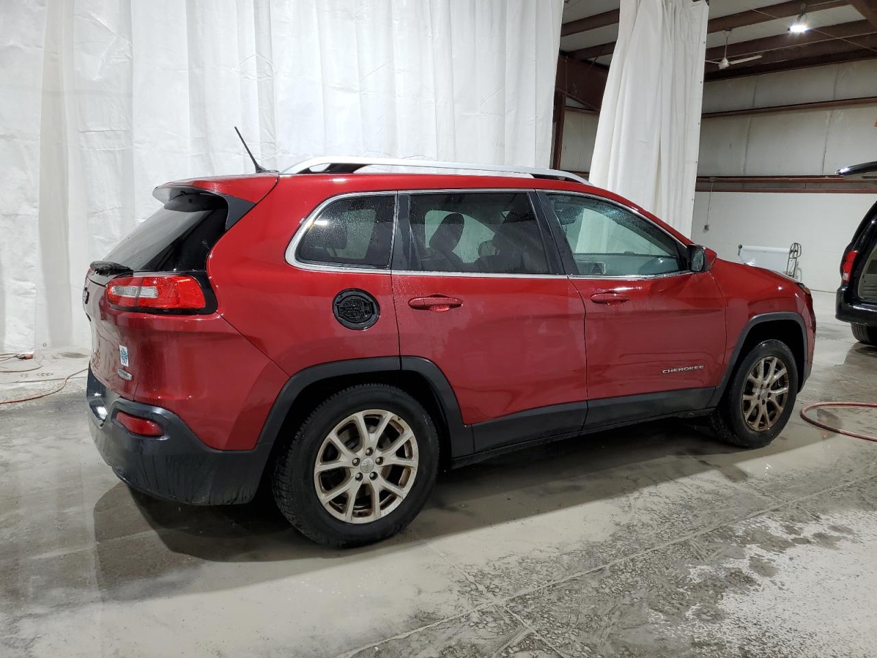 2015 JEEP CHEROKEE LATITUDE photo 3