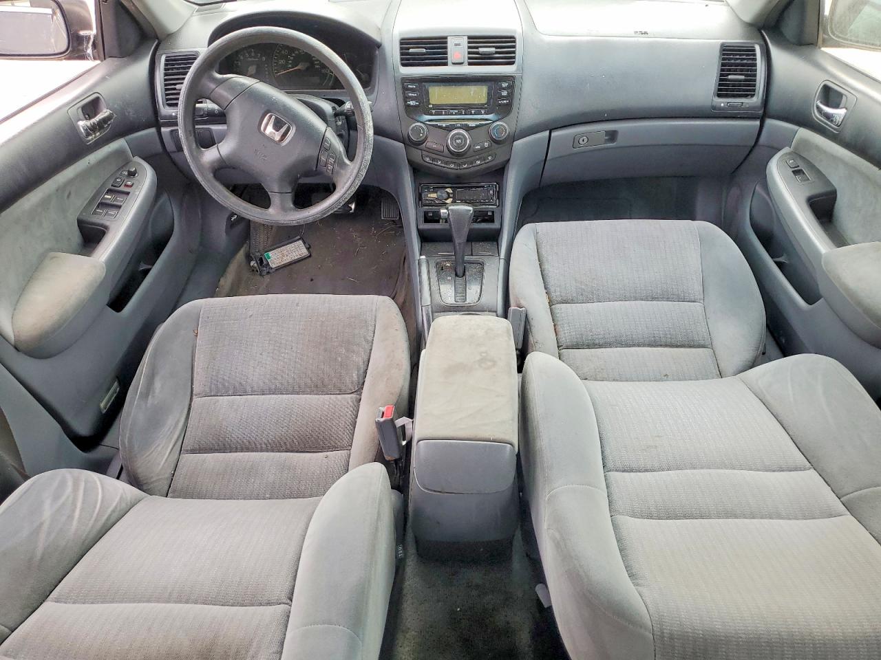 2005 HONDA ACCORD LX photo 8