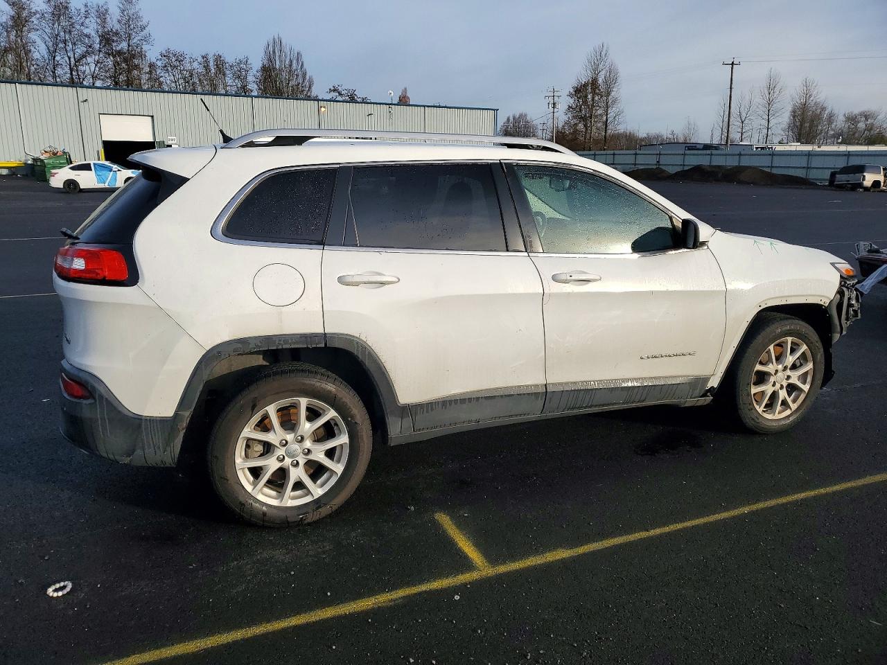 2015 JEEP CHEROKEE LATITUDE photo 7