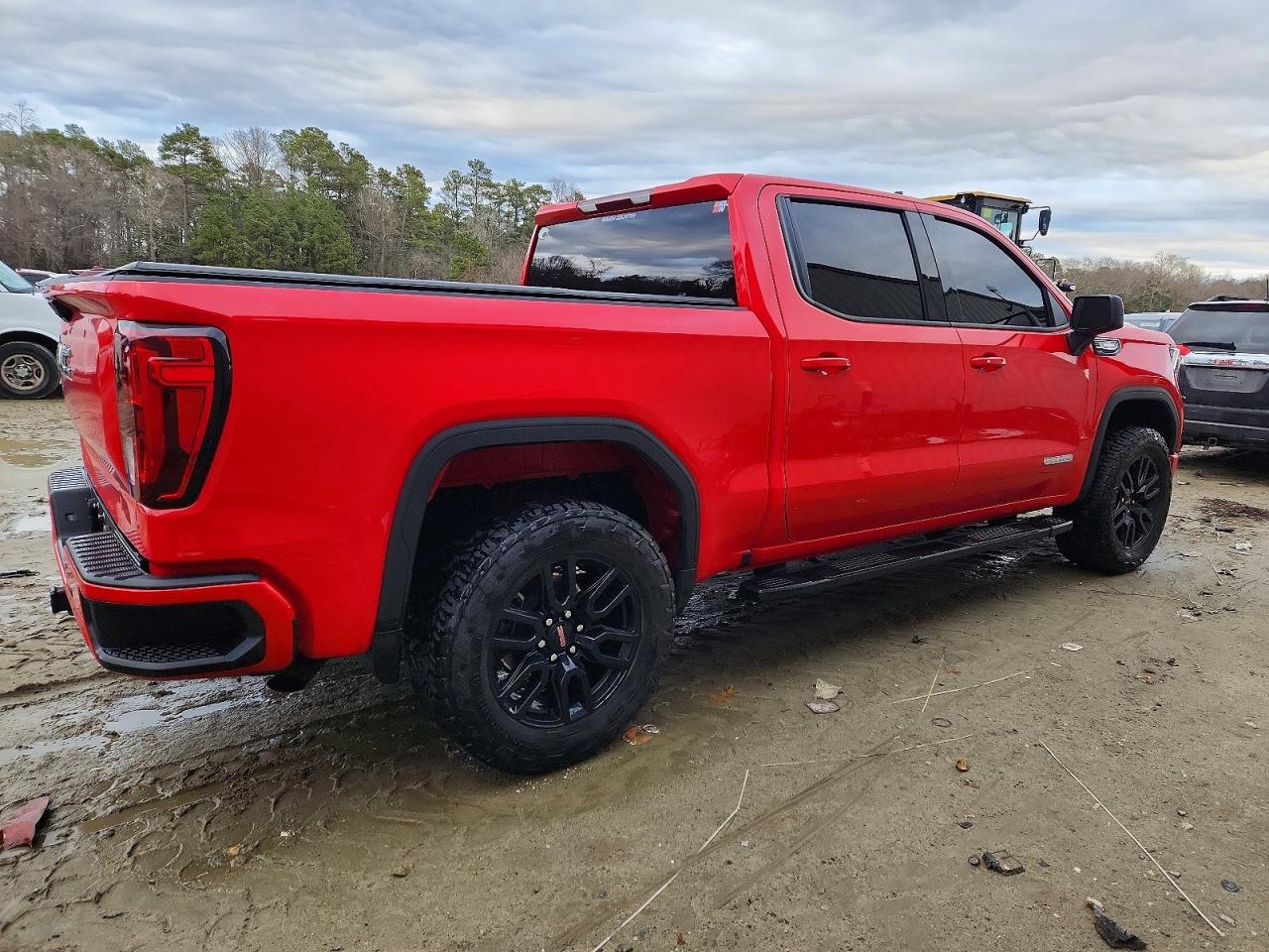 2025 GMC SIERRA K1500 ELEVATION photo 3