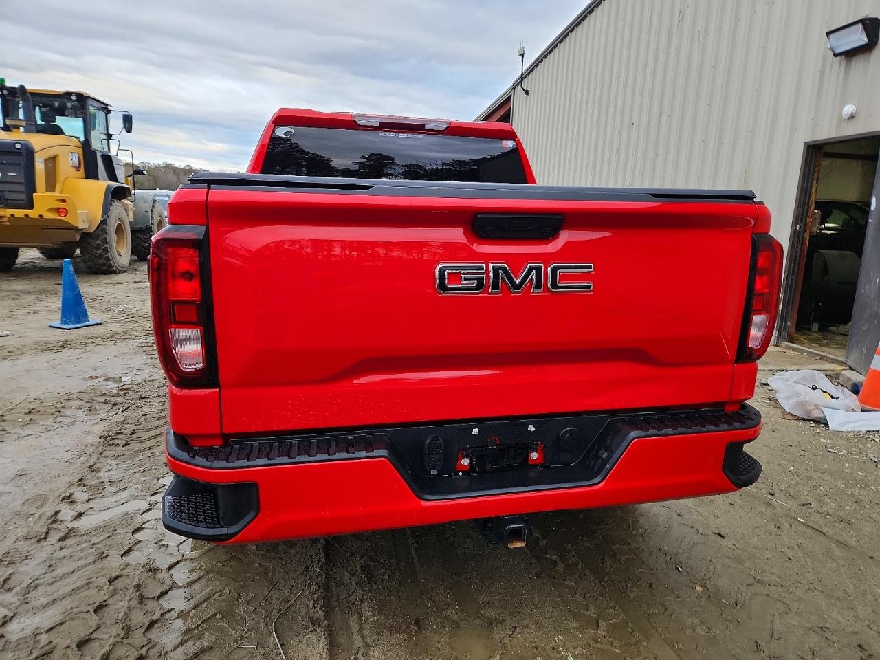 2025 GMC SIERRA K1500 ELEVATION photo 6