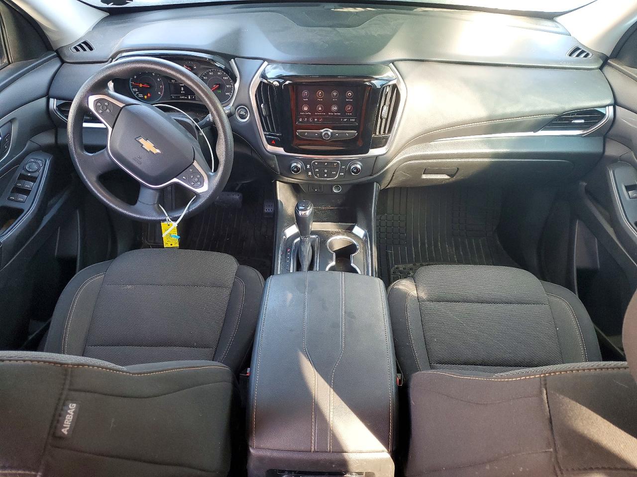 2020 CHEVROLET TRAVERSE LS photo 8