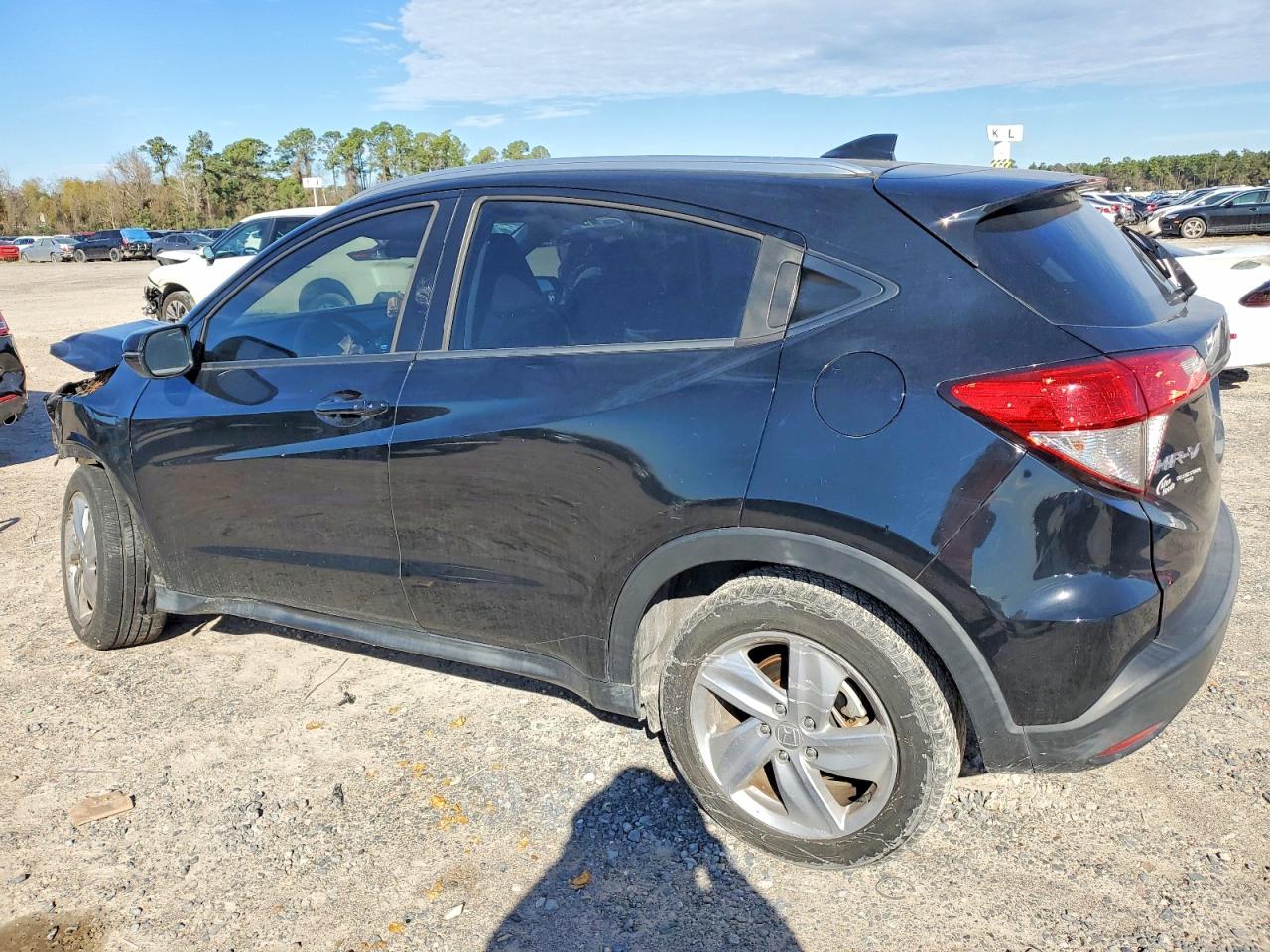 2019 HONDA HR-V EX photo 2