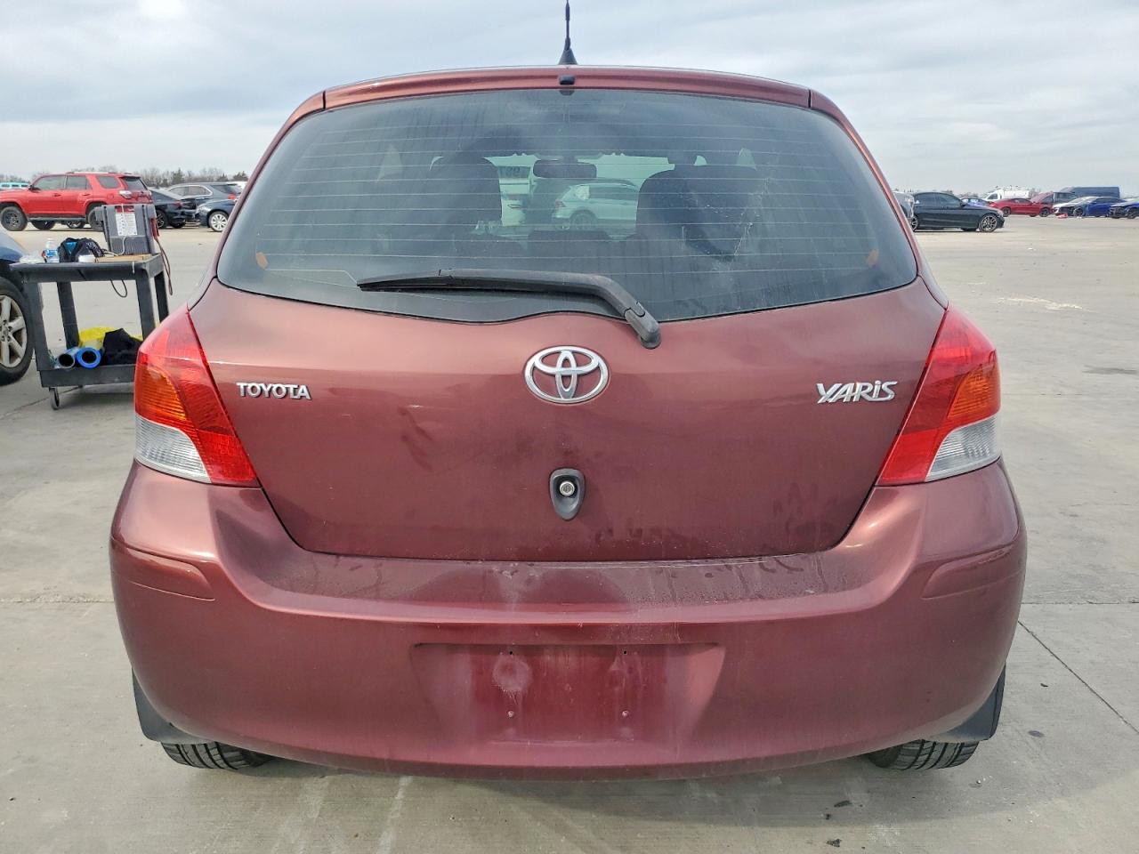2009 TOYOTA YARIS photo 6