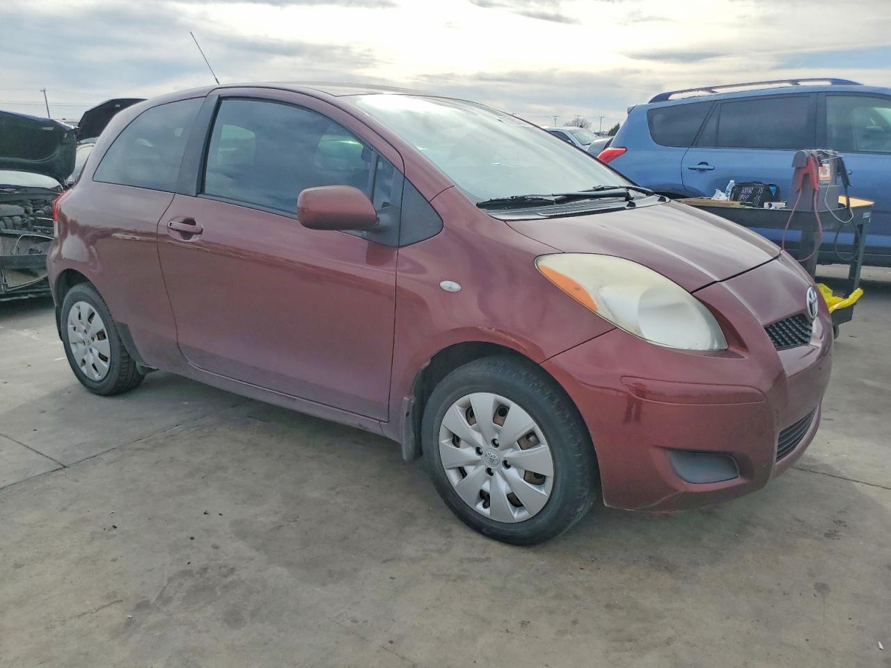 2009 TOYOTA YARIS photo 4