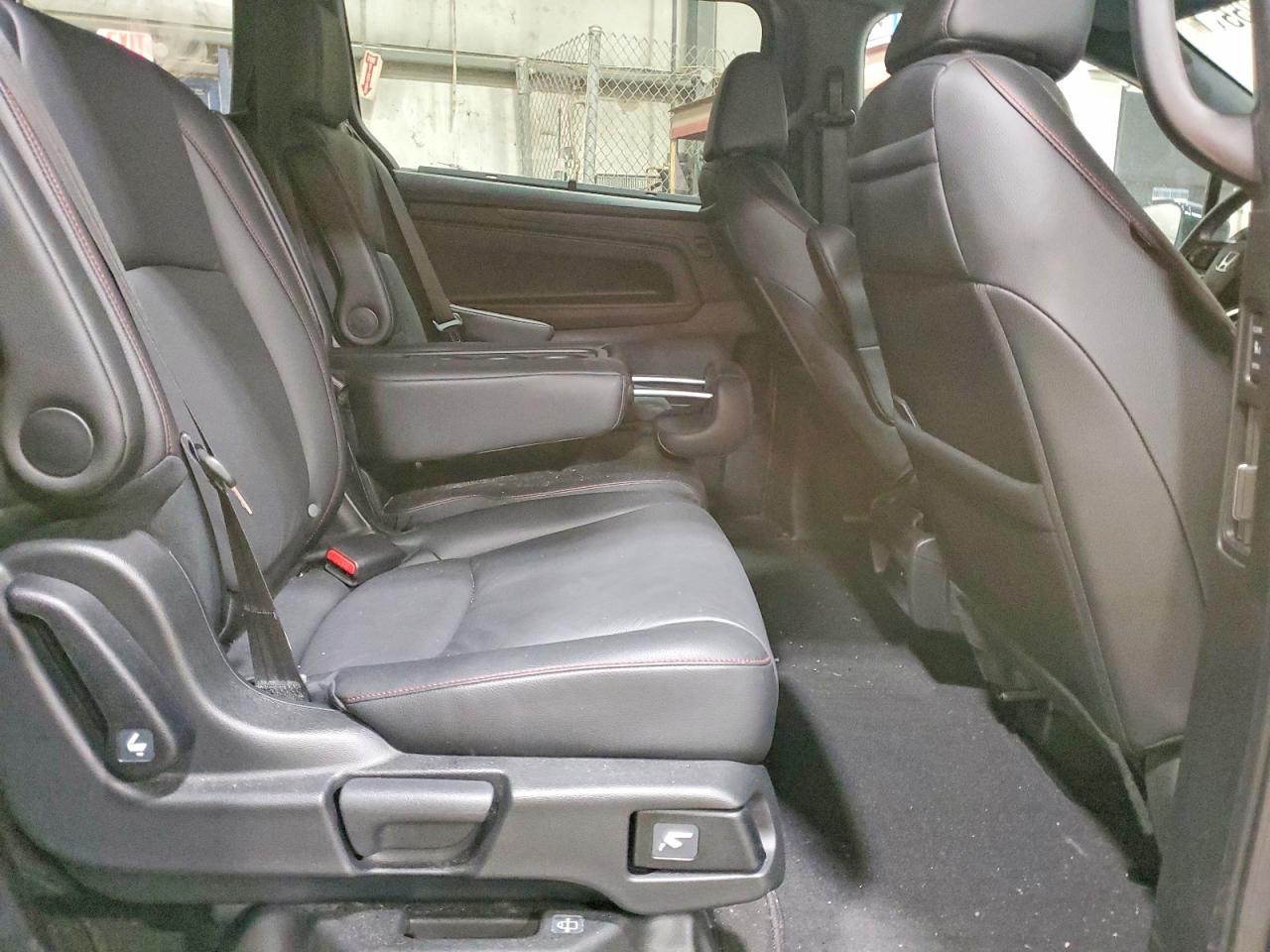 2025 HONDA ODYSSEY SPORT-L photo 11