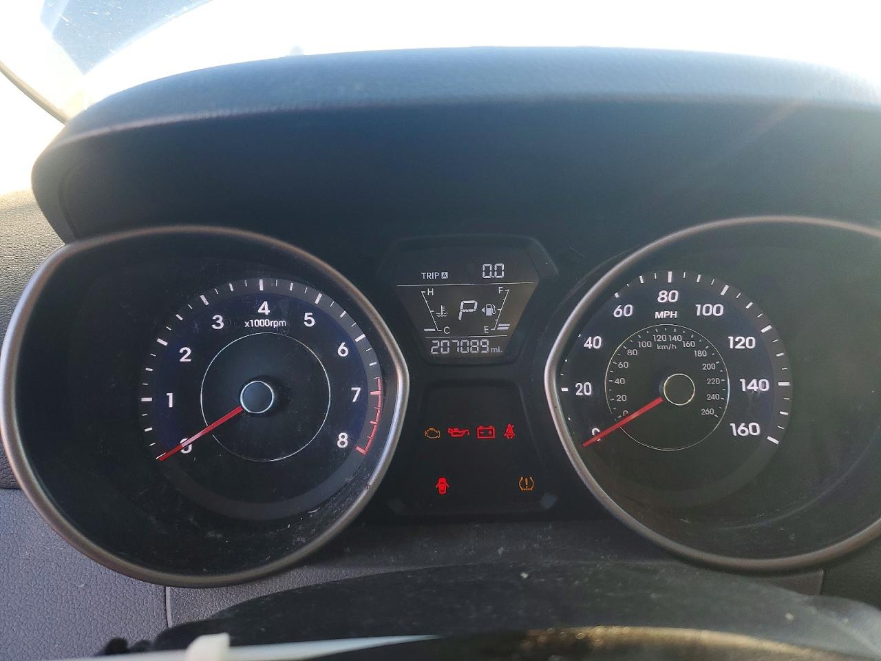 2015 HYUNDAI ELANTRA SE photo 9