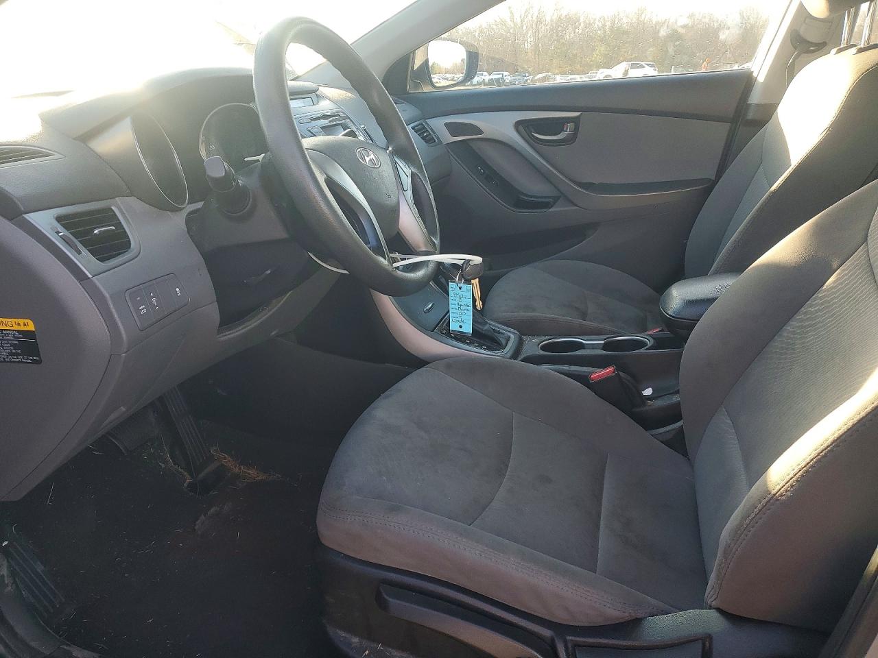 2015 HYUNDAI ELANTRA SE photo 7