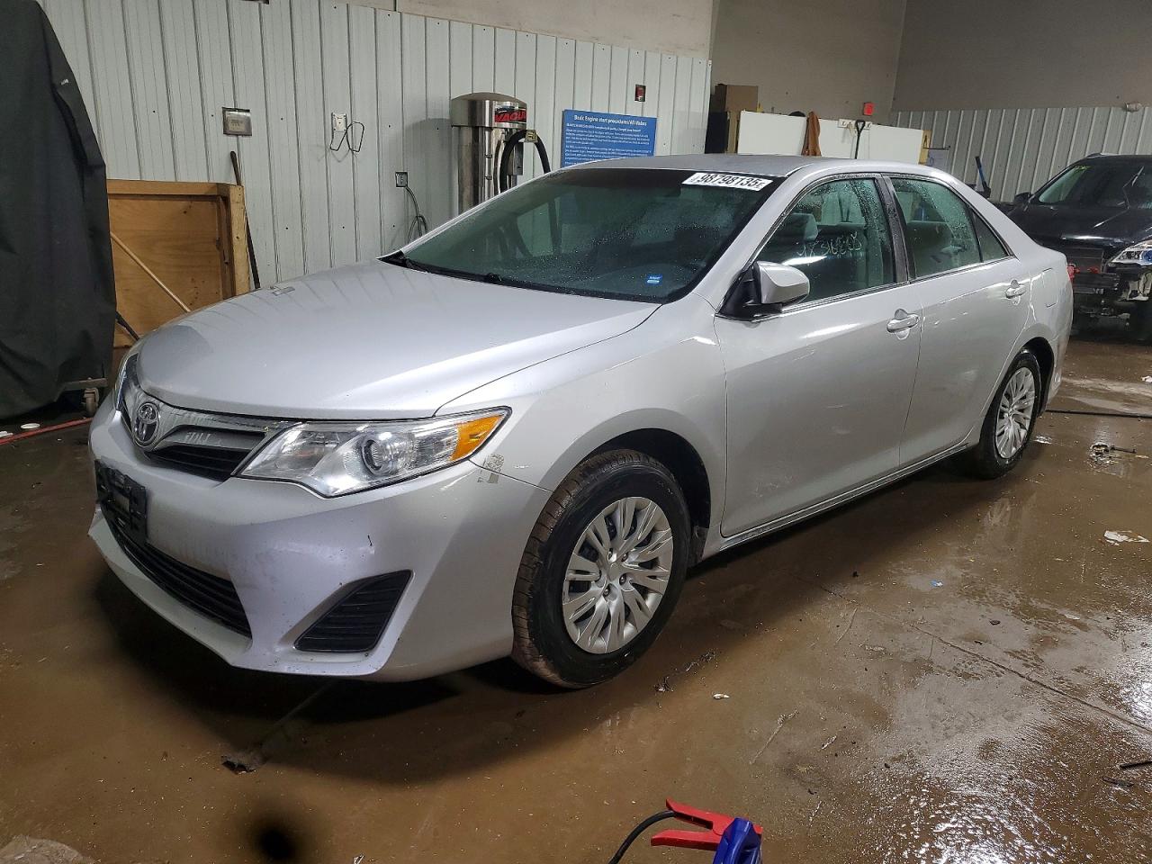 2013 TOYOTA CAMRY