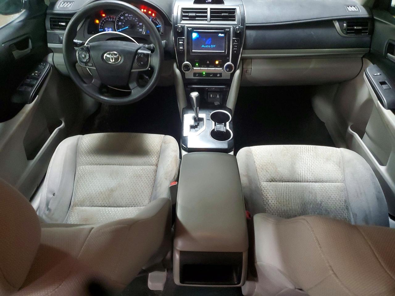 2013 TOYOTA CAMRY L photo 8