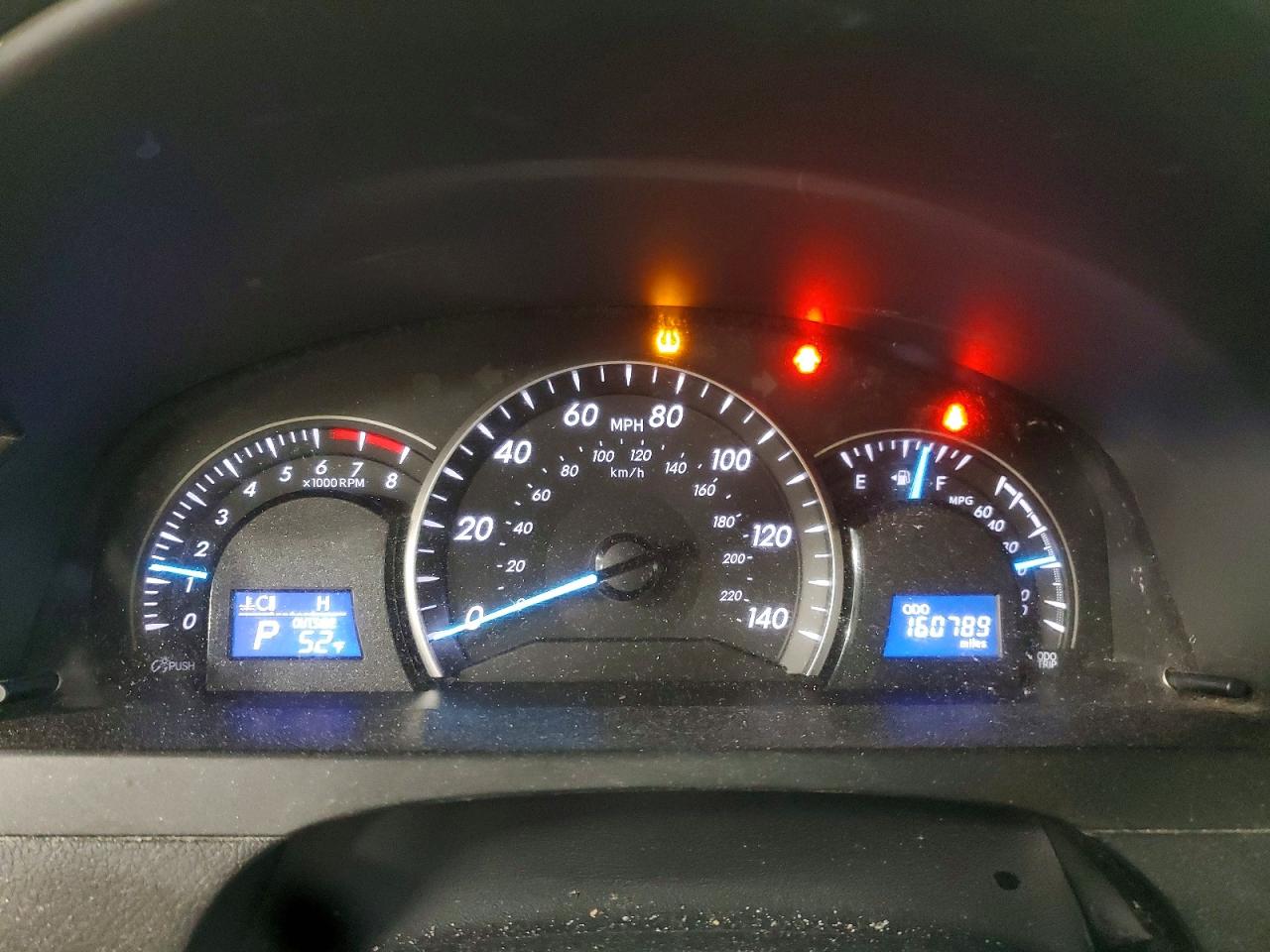 2013 TOYOTA CAMRY L photo 9