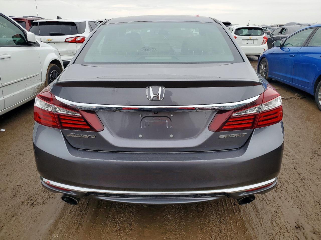 2017 HONDA ACCORD SPORT photo 6