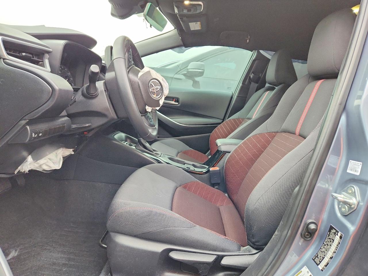 2024 TOYOTA COROLLA SE photo 7