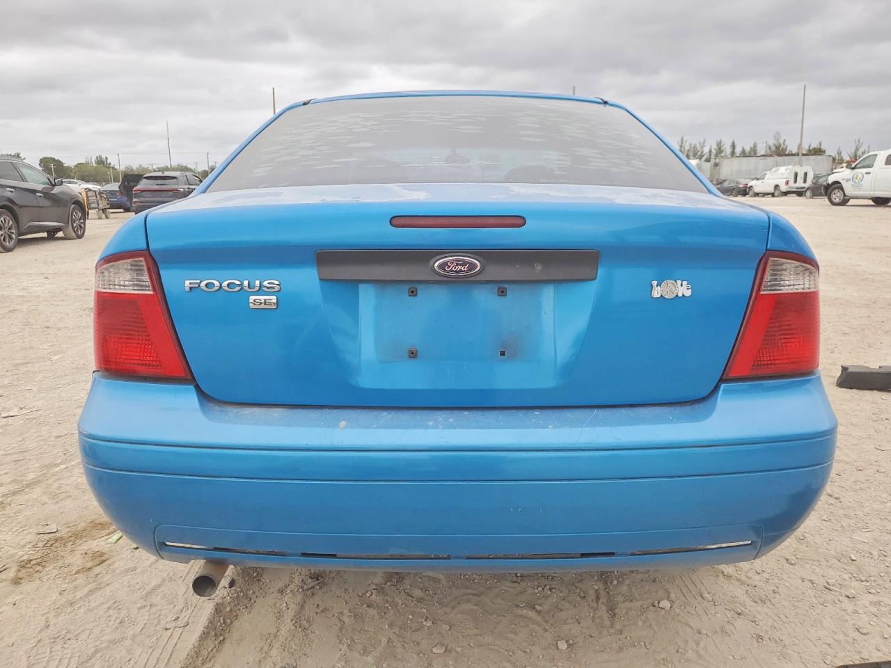 2007 FORD FOCUS ZX4 photo 6