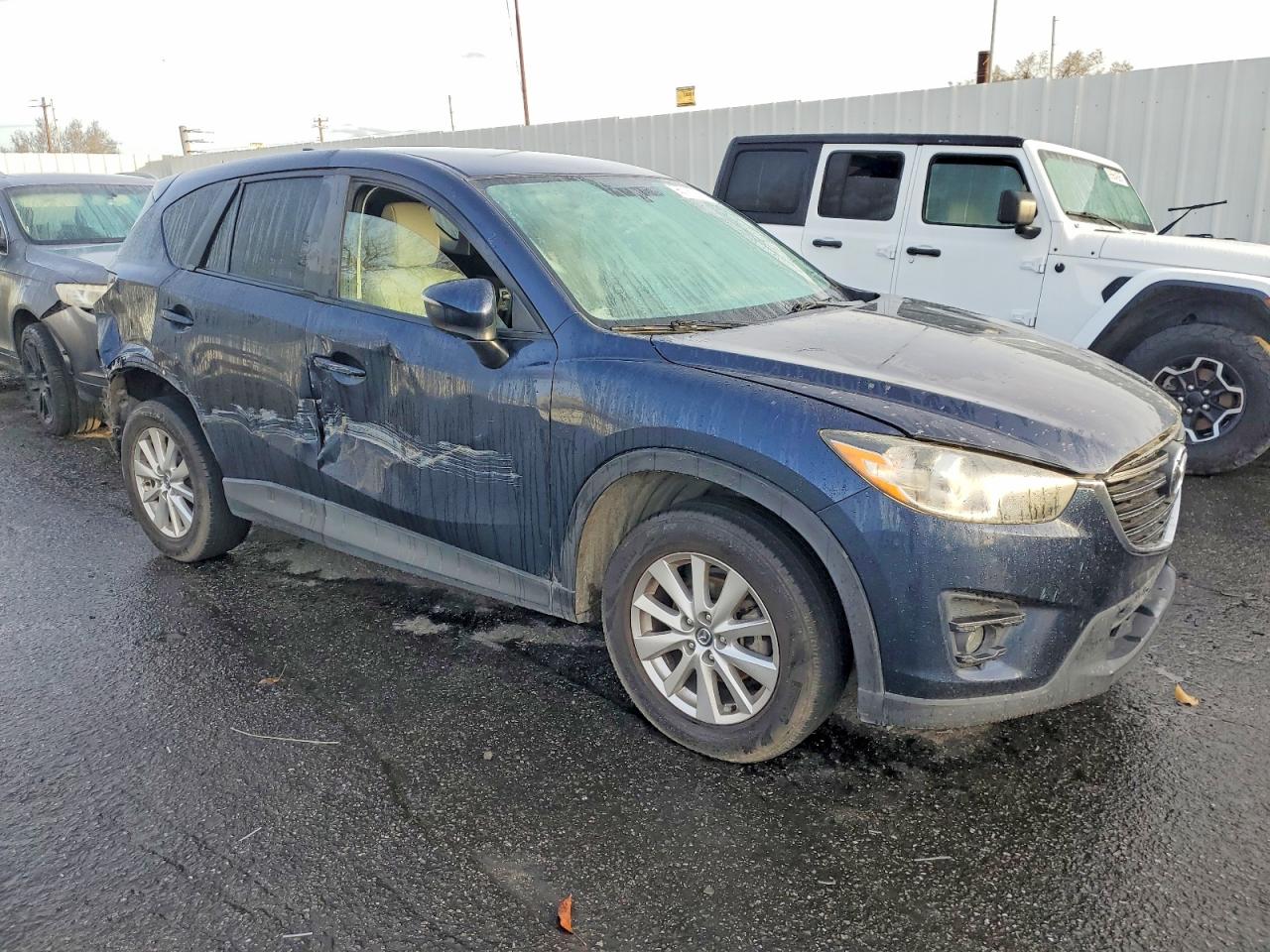 2016 MAZDA CX-5 TOURING photo 4
