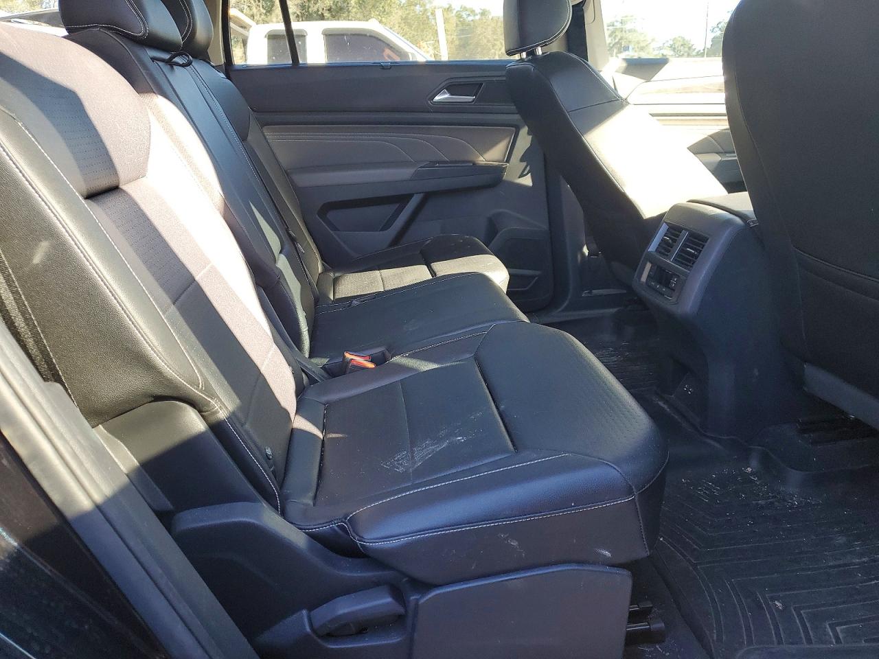 2023 VOLKSWAGEN ATLAS SE photo 11