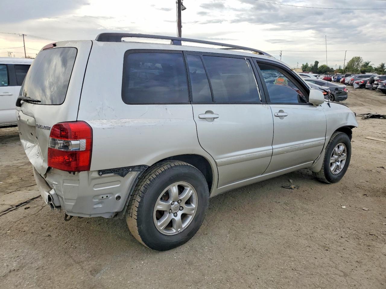 2006 TOYOTA HIGHLANDER LIMITED photo 3