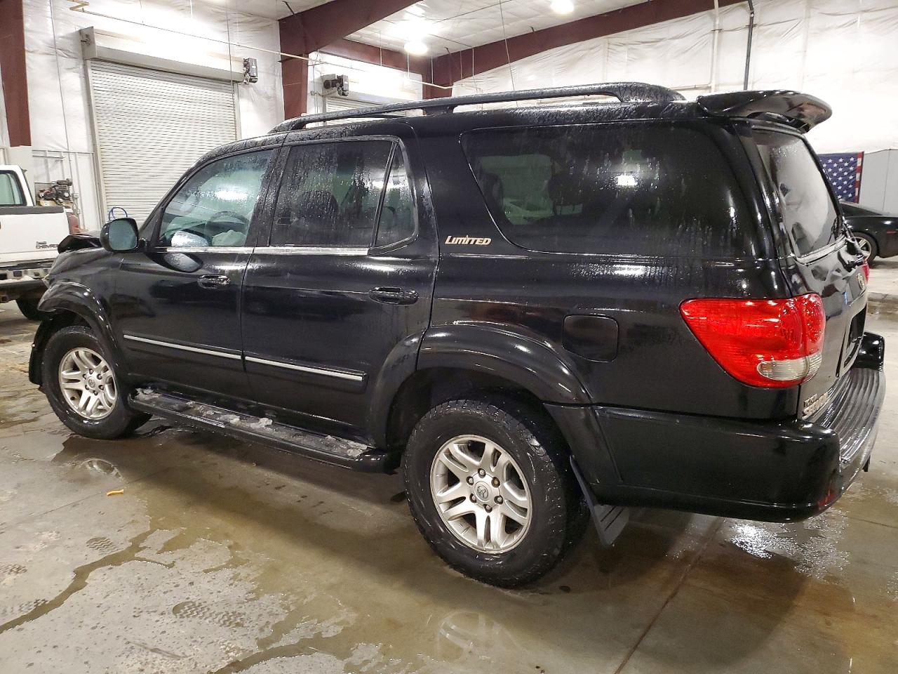 2005 TOYOTA SEQUOIA LIMITED photo 2