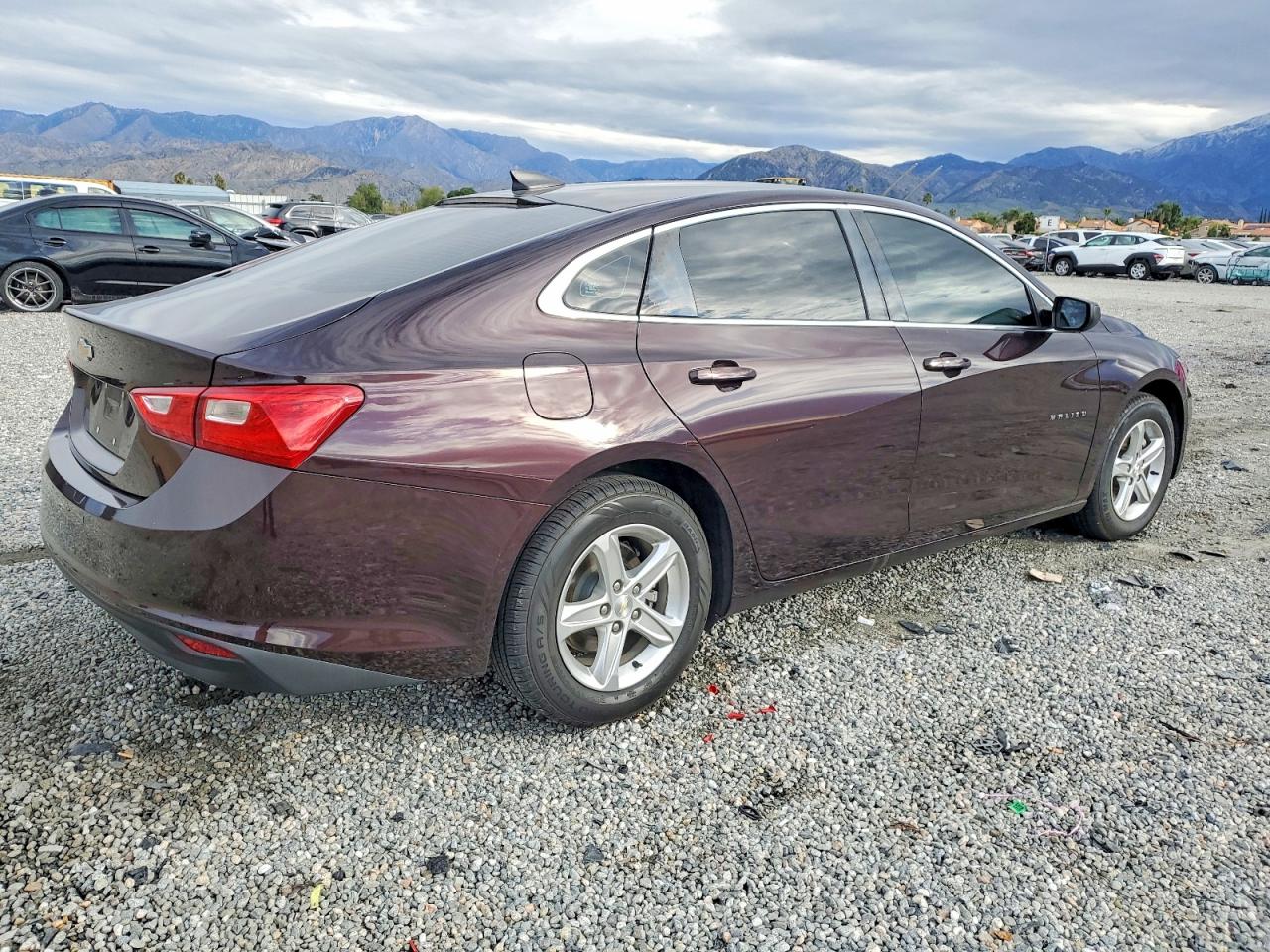 2021 CHEVROLET MALIBU LS photo 3