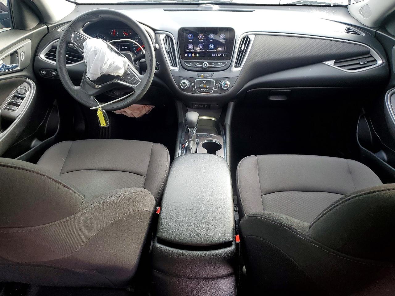 2021 CHEVROLET MALIBU LS photo 8