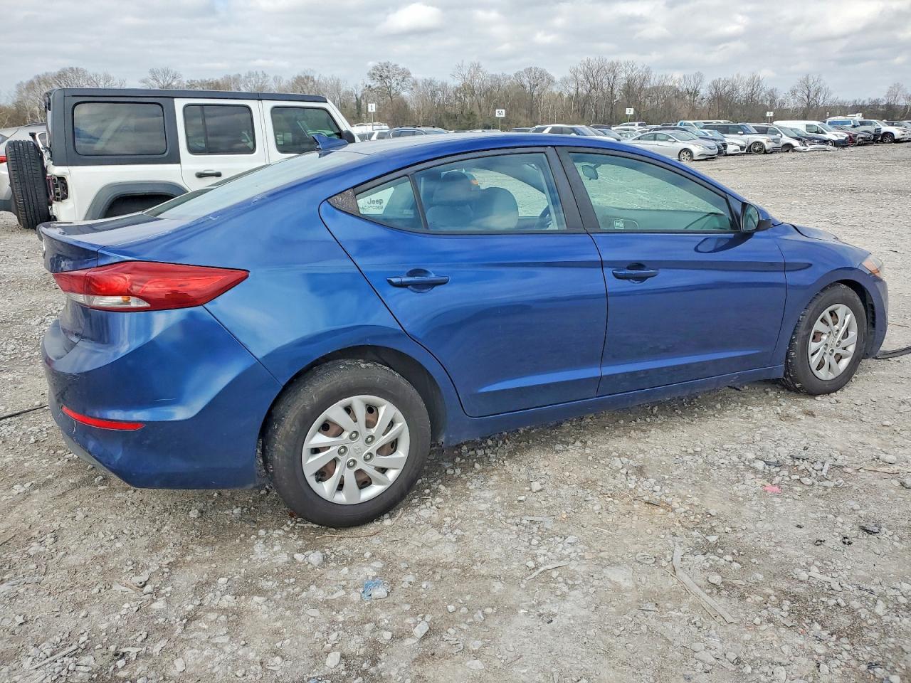 2017 HYUNDAI ELANTRA SE photo 3