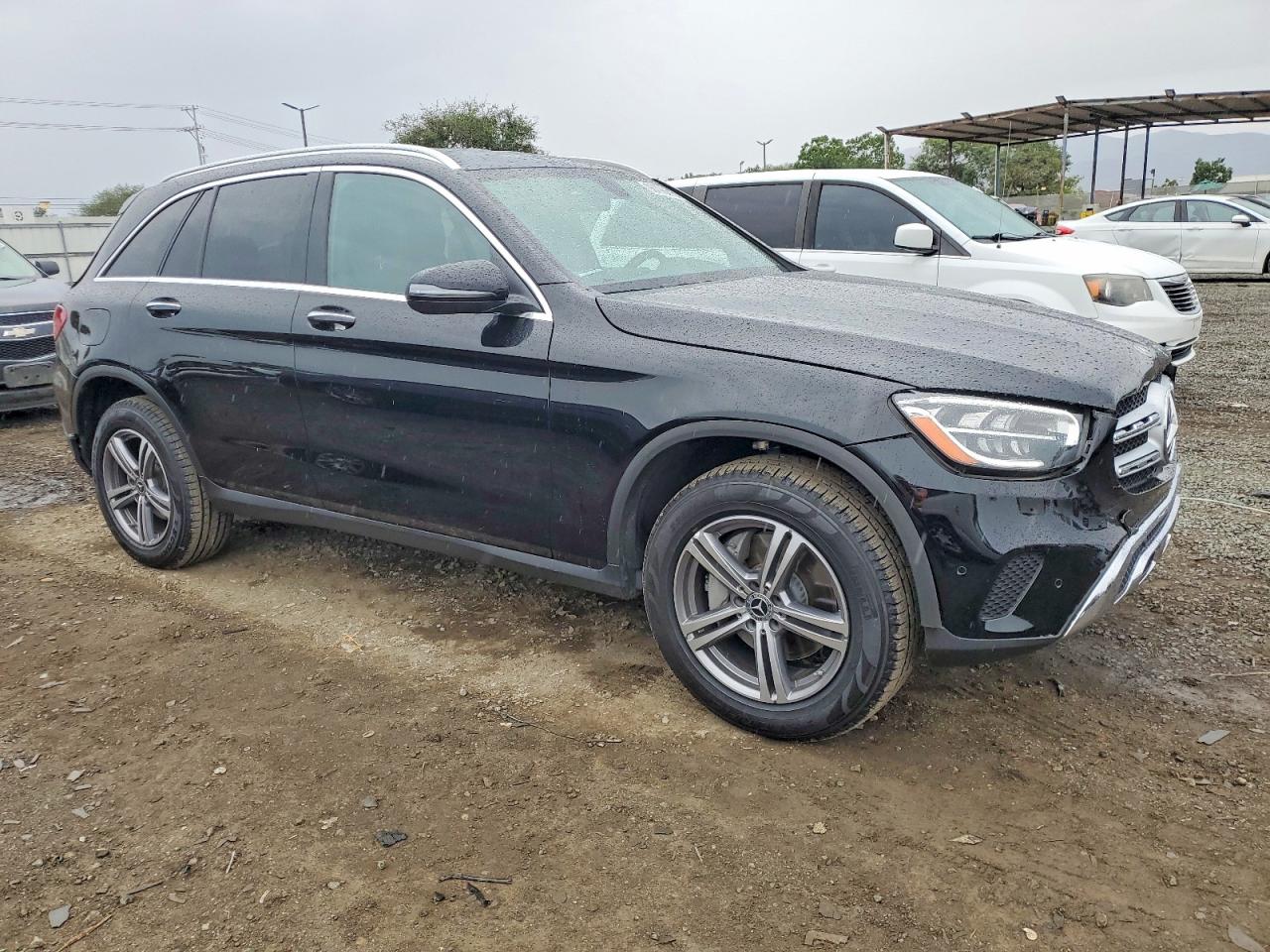 2021 MERCEDES-BENZ GLC 300 photo 4