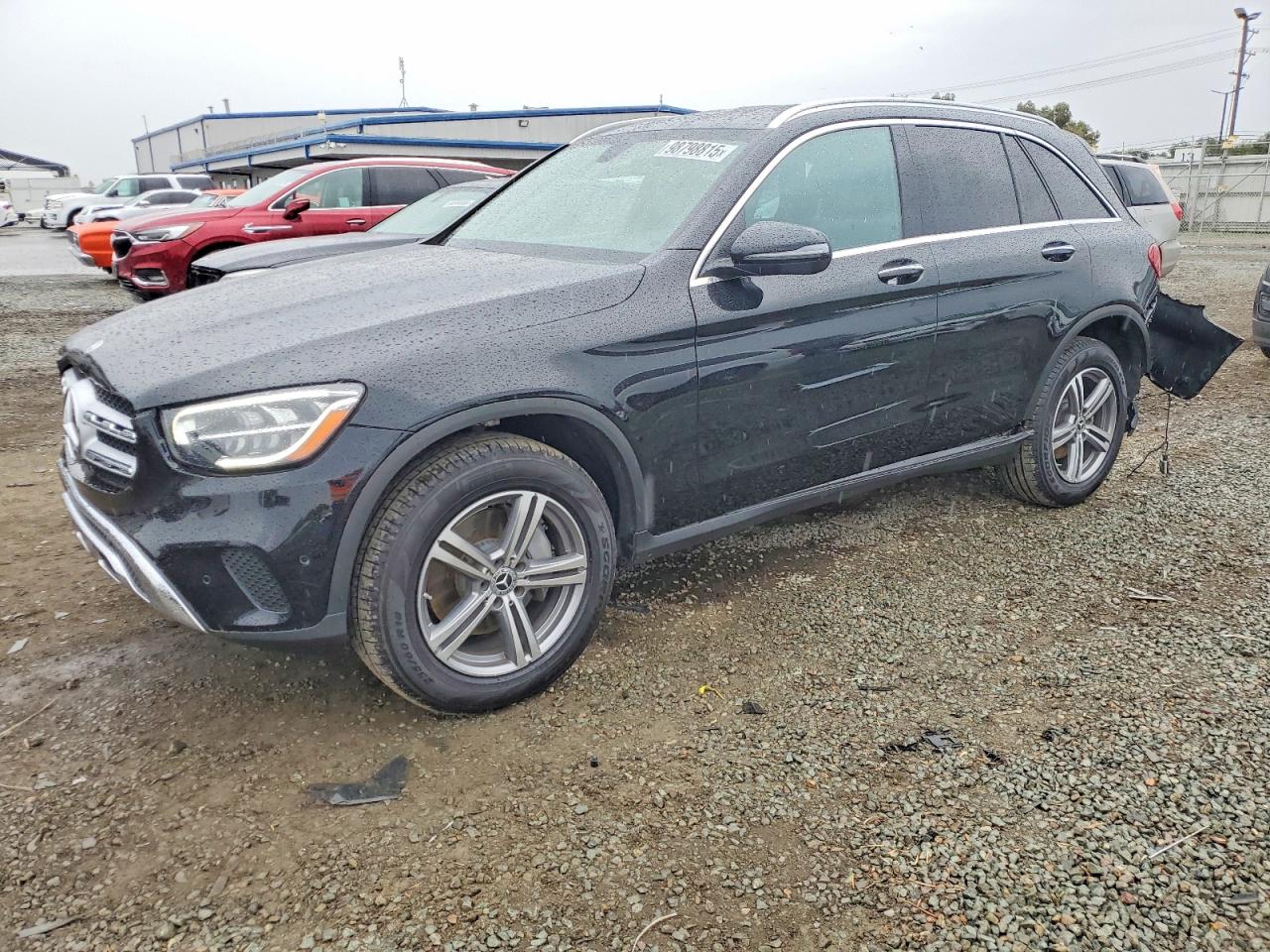 2021 MERCEDES-BENZ GLC