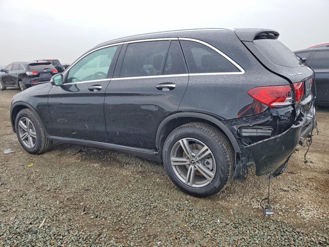 2021 MERCEDES-BENZ GLC 300 photo 2