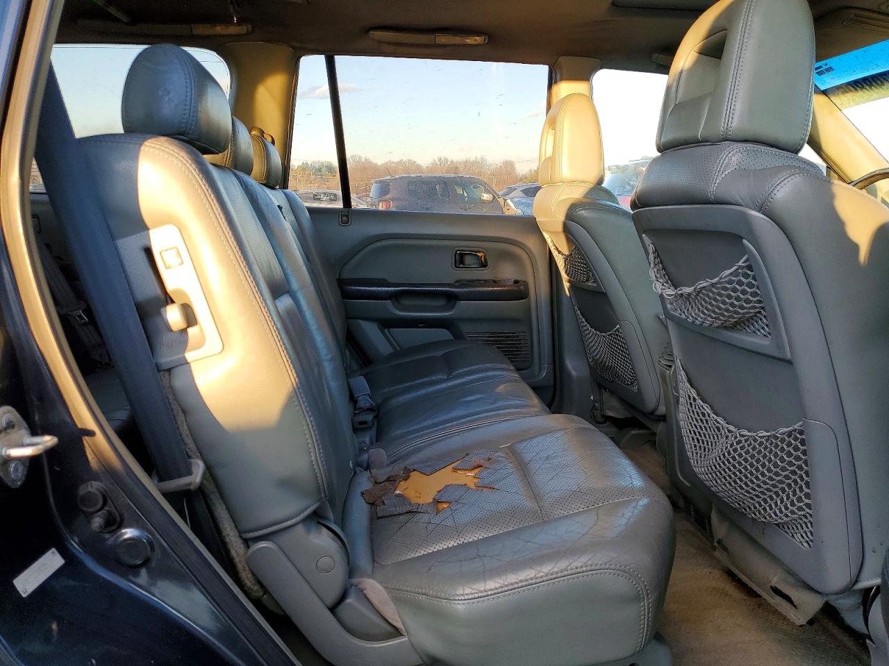 2005 HONDA PILOT EXL photo 11