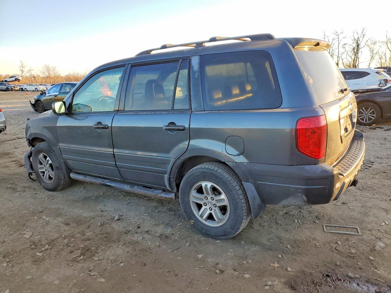 2005 HONDA PILOT EXL photo 2